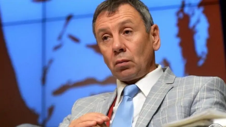 Şuşa forumunda İlham Əliyevi tərifləyən rus politoloq sıxışdırılır - "Agentdir"