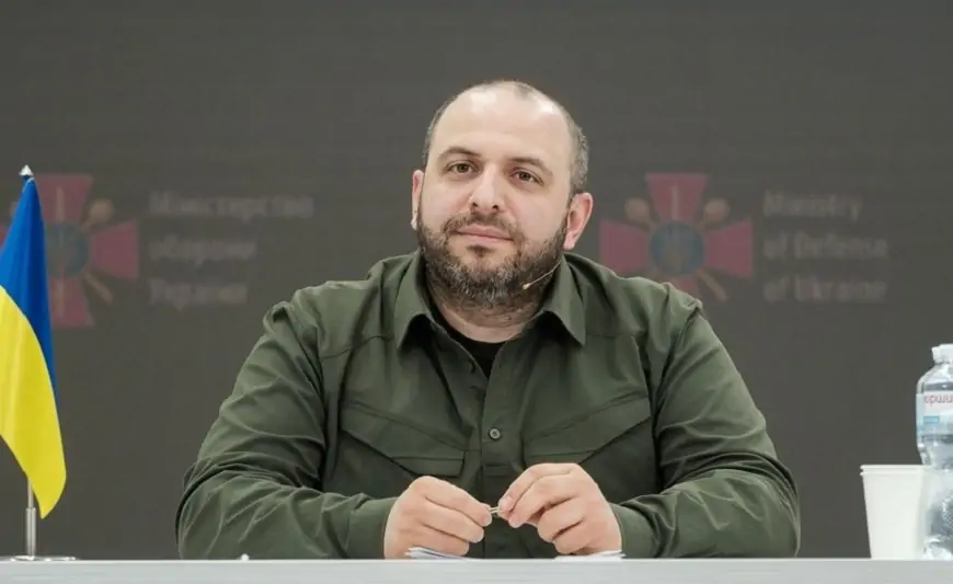 Rustem Umerov hirsindən qələmini qırdı - Cenevrədəki gərginliyin FOTOsu