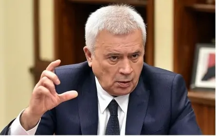 Vahid Ələkbıərova təzyiqlər artıb