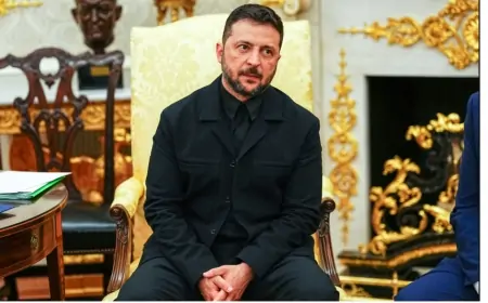 Zelenski Putinin Moskvada görüş təklifini rədd etdi