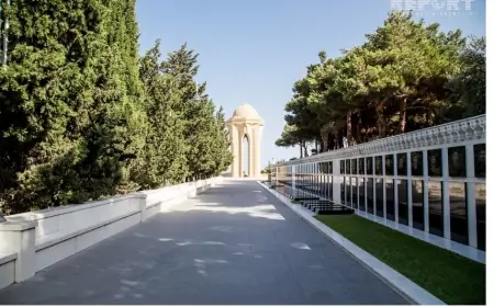 Qalmaqaldan sonra ərəb turistlər yenidən Şəhidlər Xiyabanında