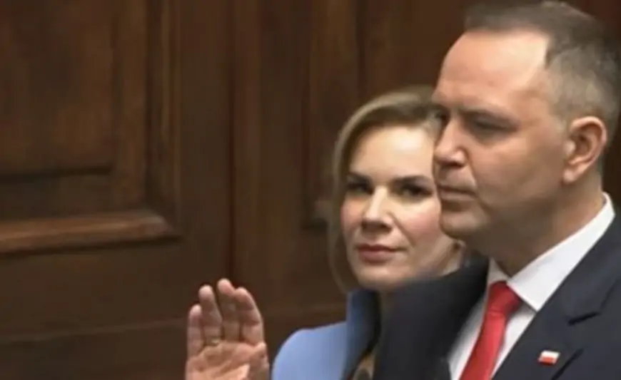 Polşanın yeni prezidenti and içdi 