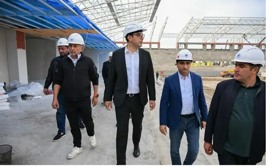 Gənclər və idman naziri Fərid Qayıbov - "Fəhlə işləmişəm"