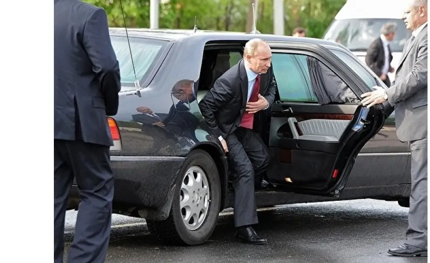 Özü ilə Rusiyadan zirehli maşın gətirmişdi, amma... - Alyaskadan maraqlı VİDEO