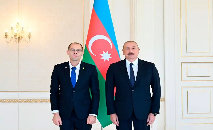 Prezident İsrailin yeni səfirini qəbul etdi - FOTOLAR