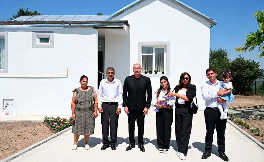 Prezident və birinci xanım Ağdərənin Kolatağ kəndində - FOTOLAR + YENİLƏNİB