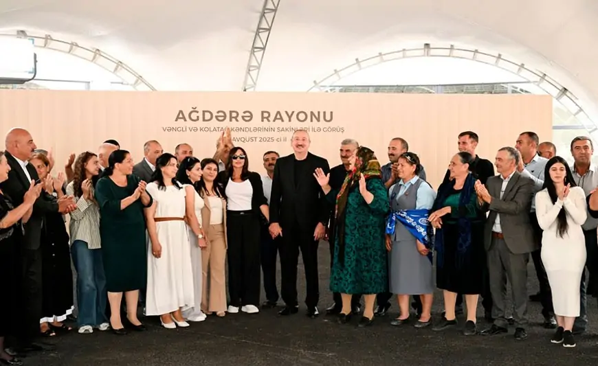 Prezidentlə xanımı Vəngli və Kolatağ kəndlərinin sakinləri ilə görüşdü - FOTOLAR + YENİLƏNİB