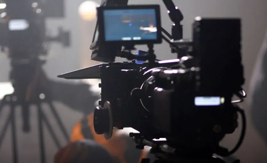 Azərbaycanlı bloqer canlı yayımda döyüldü 