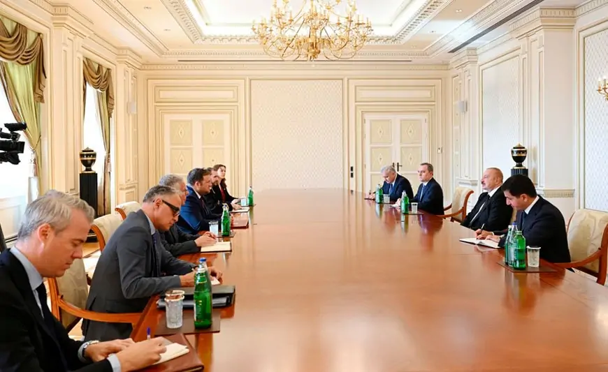 Prezident britaniyalı naziri qəbul etdi - FOTOLAR