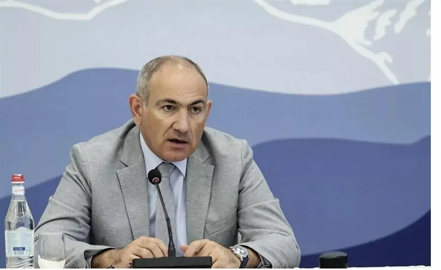 Ermənistandan Paşinyanın "digər oğlan" adlandırılmasına reaksiya 