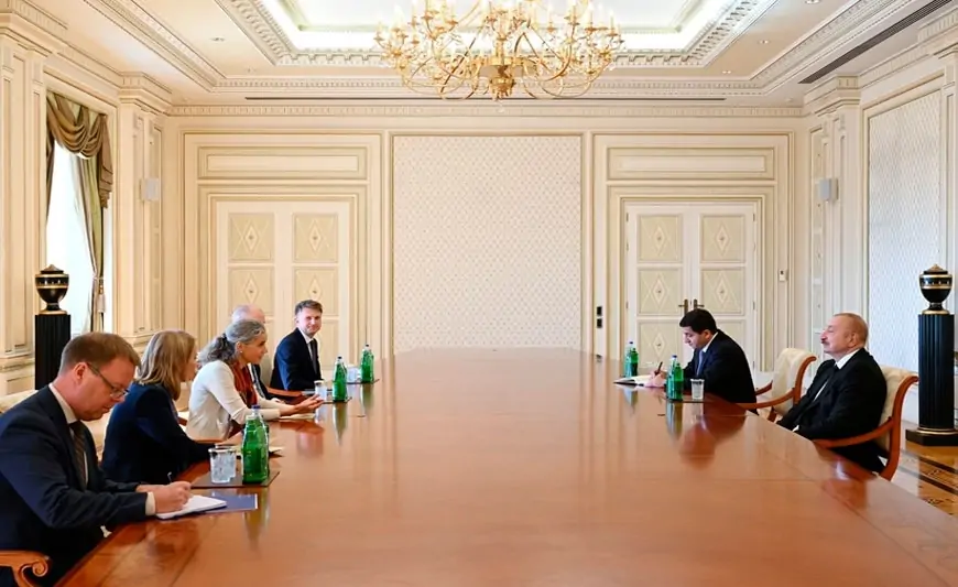 Prezident Maqdalena Qrononu qəbul etdi - FOTOLAR