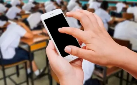 Uşaqlar sosial şəbəkələrə girə bilməyəcəklər - QADAĞA