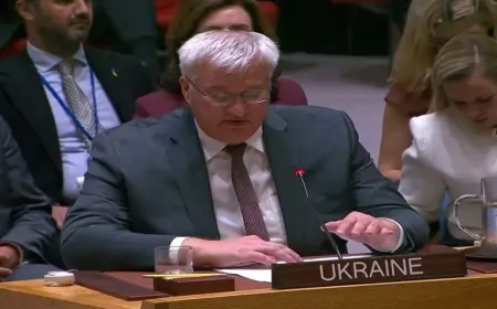 “Rusiya Avropa ilə vuruşur” - Andriy Sibiqa