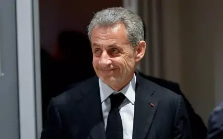 Sarkozi 5 il müddətinə azadlıqdan məhrum edildi