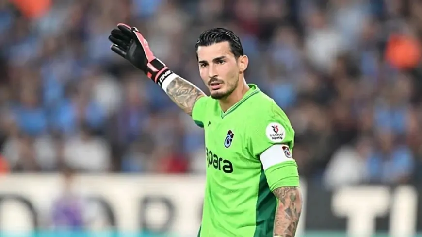 “Qalatasaray”a keçdiyinə görə oğlunun adını sildi - FOTOLAR