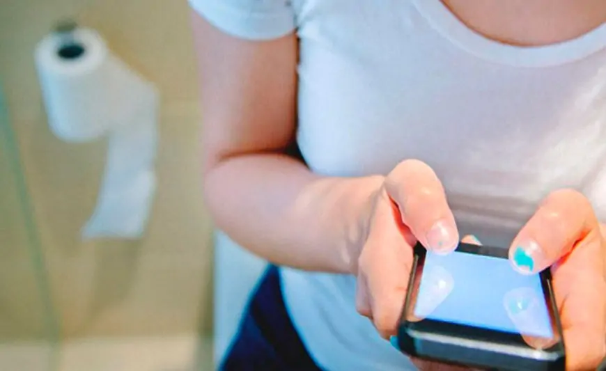 Tualetə telefonla gedənlərə XƏBƏRDARLIQ 