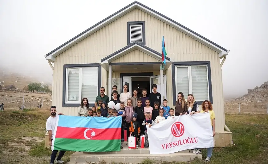 “Veysəloğlu"nun ucqar kəndlərdə məktəblilərə dəstəyi davam edir 