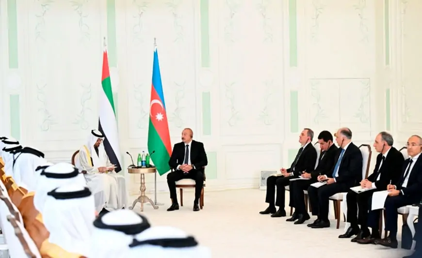 Azərbaycan və BƏƏ prezidentlərinin geniş tərkibdə görüşü oldu - FOTOLAR