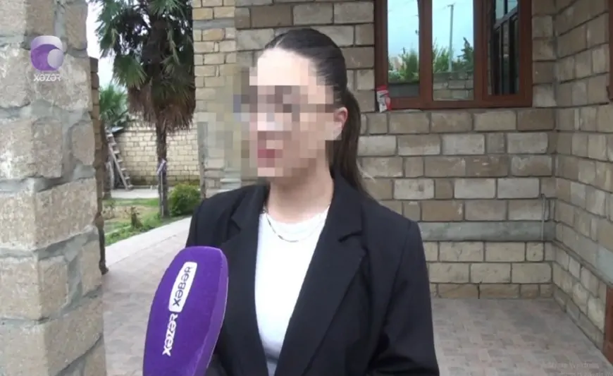 Müştərinin çay stəkanına tüpürən qız DANIŞDI - VİDEO