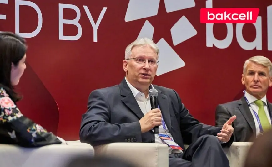 “Bakcell”in baş icraçı direktoru “INMerge” İnnovasiya Sammitində çıxış etdi 