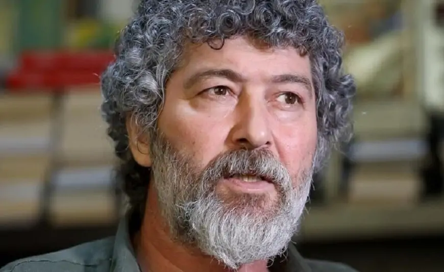 Şahbaz Xuduoğlu Bakıda kitab sərgisinə buraxılmadı 