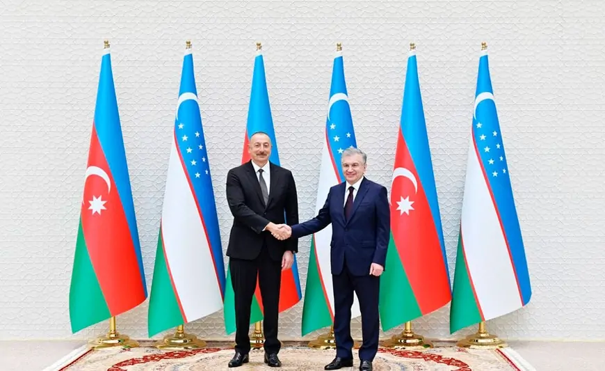 Azərbaycan-Özbəkistan münasibətləri yüksələn xətlə inkişaf edir 