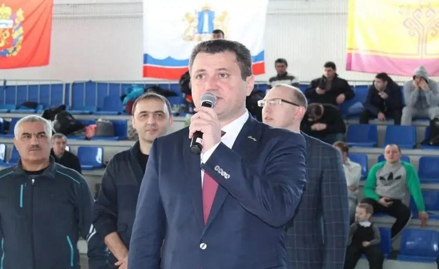 Azərbaycan diasporunun rəhbəri vətəndaşlıqdan çıxarıldı - Rusiyada