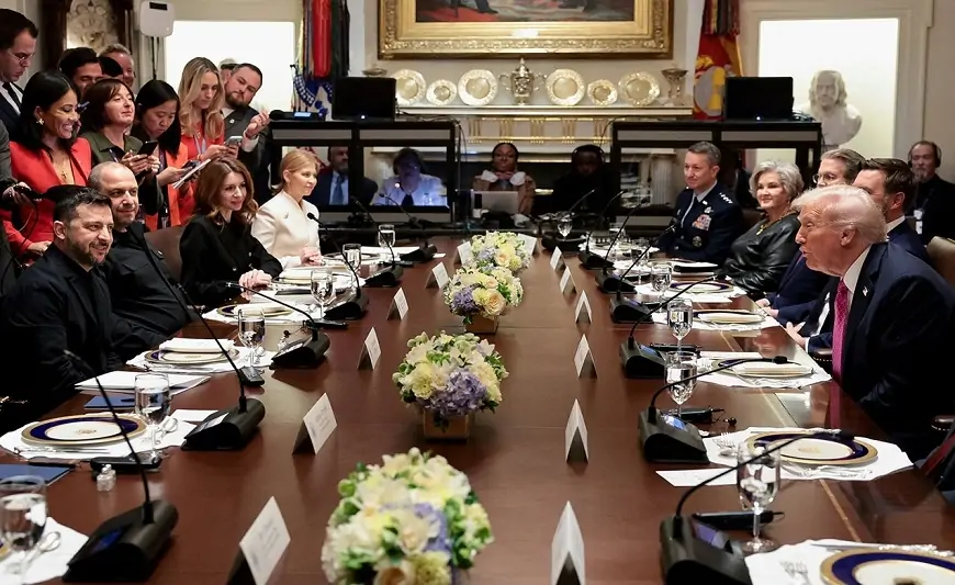 "Gödəkçəni çox bəyəndim, əla görünürsən" - Tramp Zelenskiyə + VİDEO