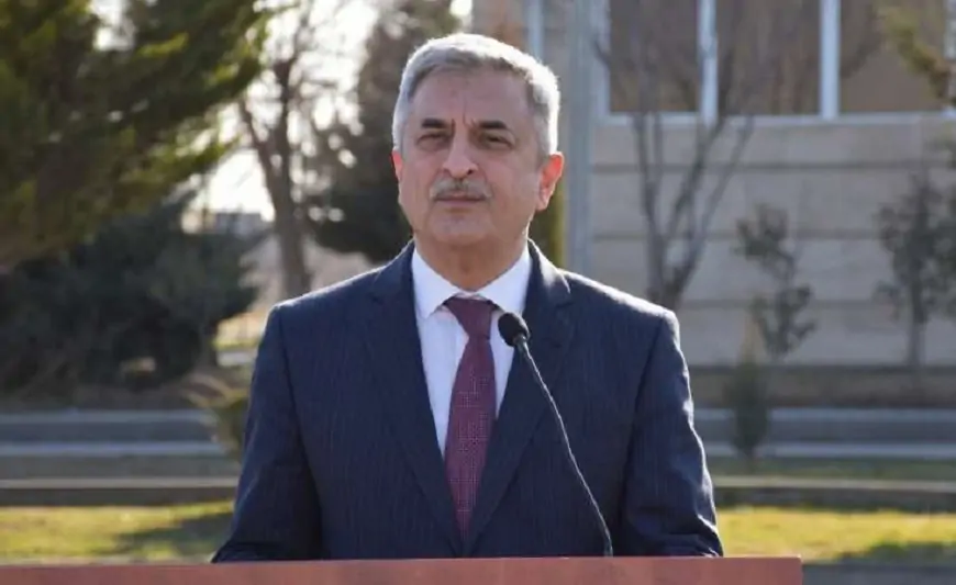 Heç kim bu icra başçısı ilə işləmək istəmir - Özünə müavin axtarsa da...