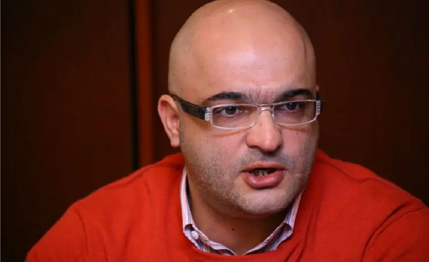 "Mehdiyevin oğlunu kabinetindən çıxarıb balkondan ataq" - Eynulla Fətullayev