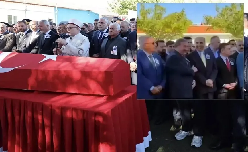 Şəhid dəfnində bu zarafata gülübmüş - AKP rəsmisi DANIŞDI
