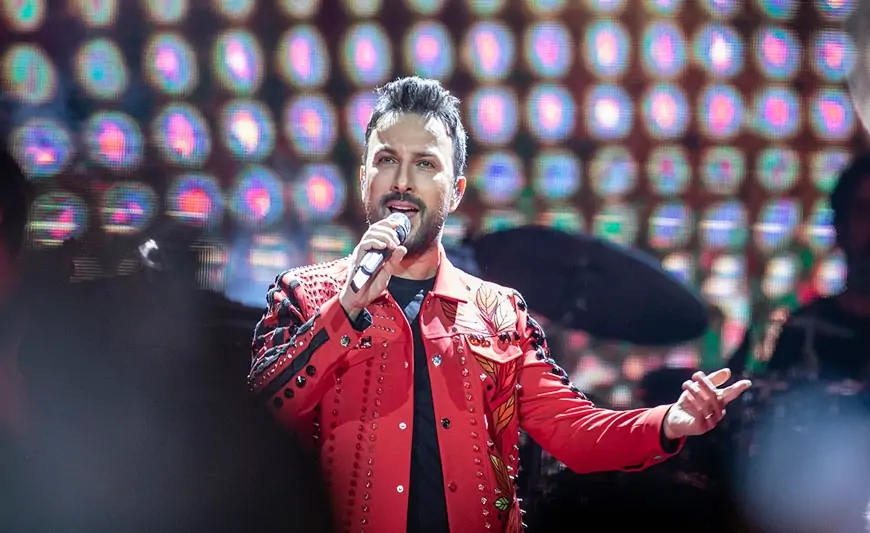 Tarkan 4 günlük konsert verəcəyini AÇIQLADI – Sayt çökdü