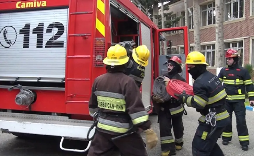 Azərbaycanda yaşayış binası çökdü - İcra başçısından açıqlama + VİDEO