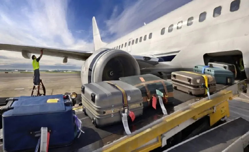 Naxçıvan aeroportunda sərnişinlərin qızılları oğurlanırmış - Üstü belə açıldı