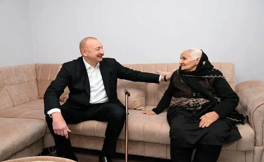 Prezident Xankəndinin Kərkicahan qəsəbəsində - FOTOLAR