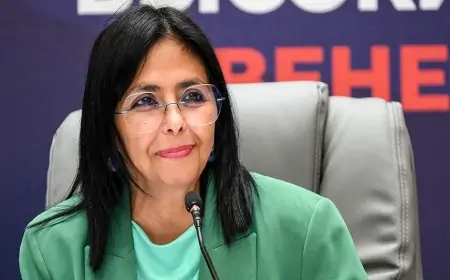 "Oğurlanmış prezidentimizi geri istəyirik" - Venesuelanın vitse-prezidenti  