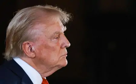 Tramp İranı vurmaq fikrindən VAZ KEÇDİ? - Şifrəli MESAJ