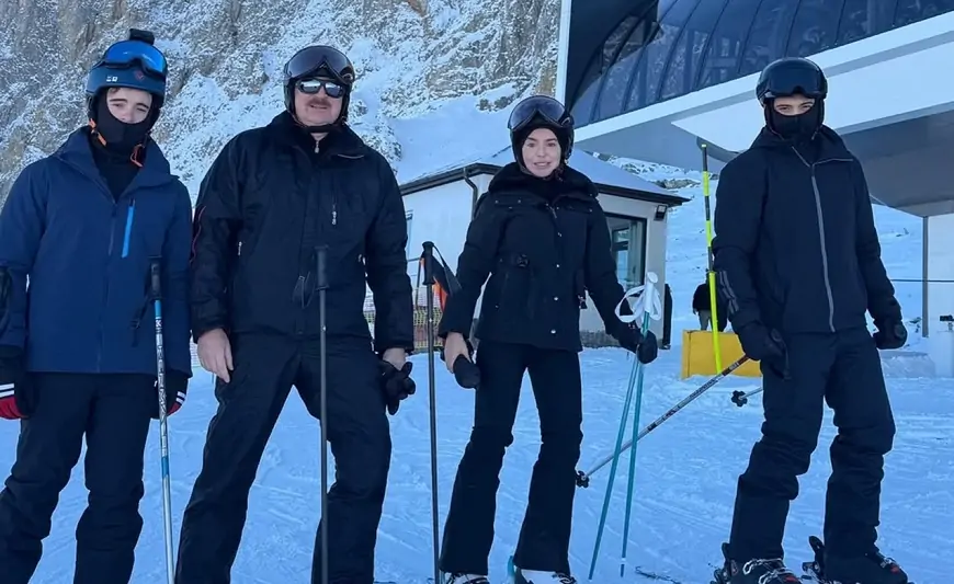 “Bu gün babamla xizək sürdük” - Prezidentin nəvəsi + FOTOLAR