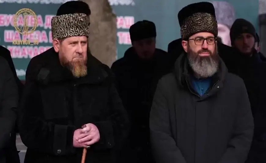 Ramzan Kadırov əsa ilə görüntüləndi 