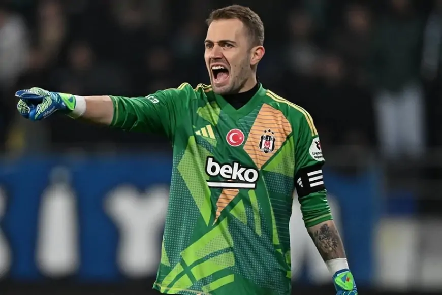 "Beşiktaş" qapıçısı ilə yollarını ayırdı 