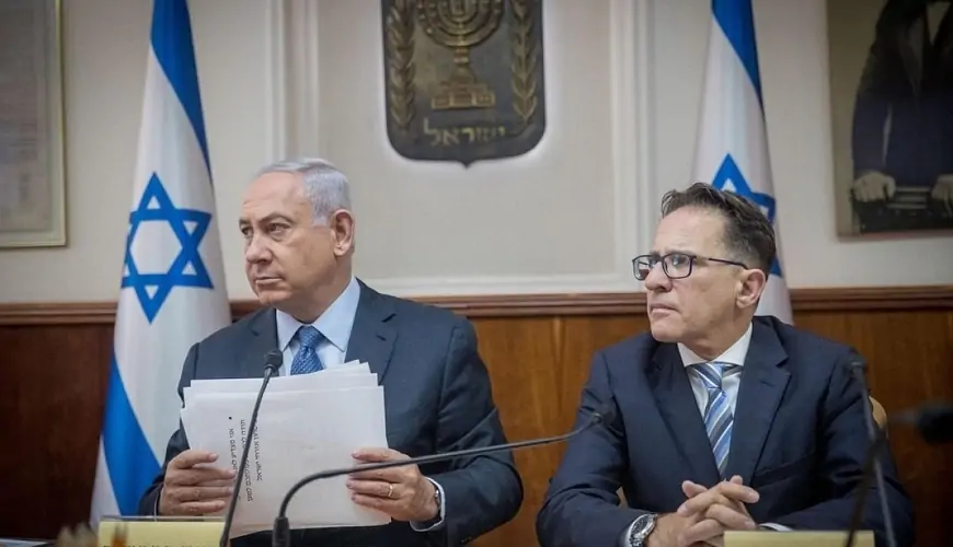 Netanyahunun administrasiya rəhbəri SAXLANILDI 