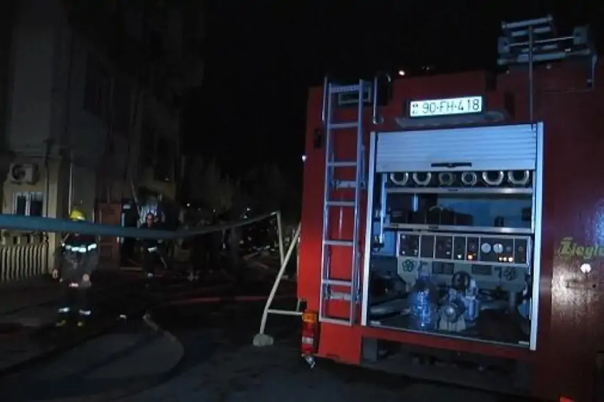 Bakıda qaz borusu partladı, yanğın başladı - VİDEO