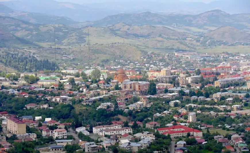 Xankəndidə nə qədər erməni yaşayır? 