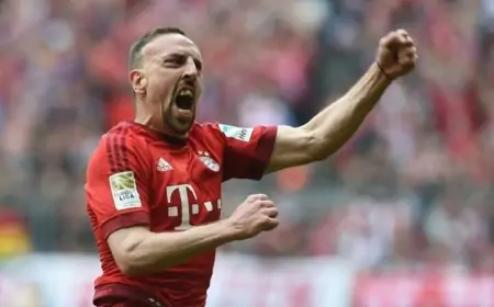 Ulduz futbolçunun adı Epşteyn işində hallanır 