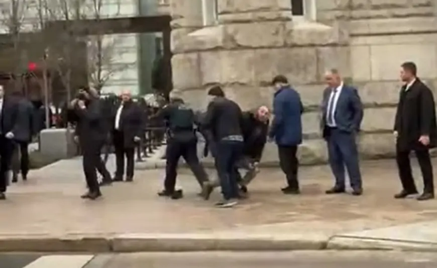 İlham Əliyevin qaldığı otelə daxil olmaq istədilər - ABŞ-dəki təxribatın VİDEOSU