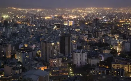 İranlılar Xameneinin ölümünü belə bayram edir - Tehrandan VİDEO