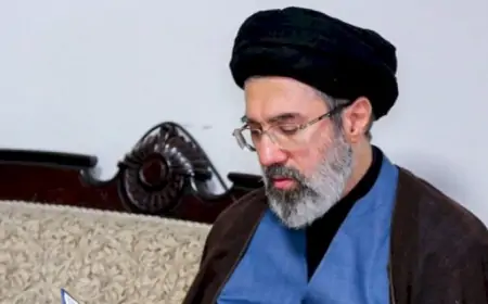 "Xameneinin oğlu sağdır" - AÇIQLAMA