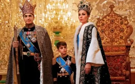 Rza Pəhləvinin 1975-ci ildəki ad günündən nadir VİDEO - Ququş oxuyur 