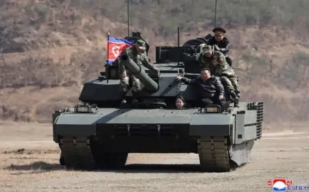 Kim Çen In qızı ilə TANK SÜRDÜ 