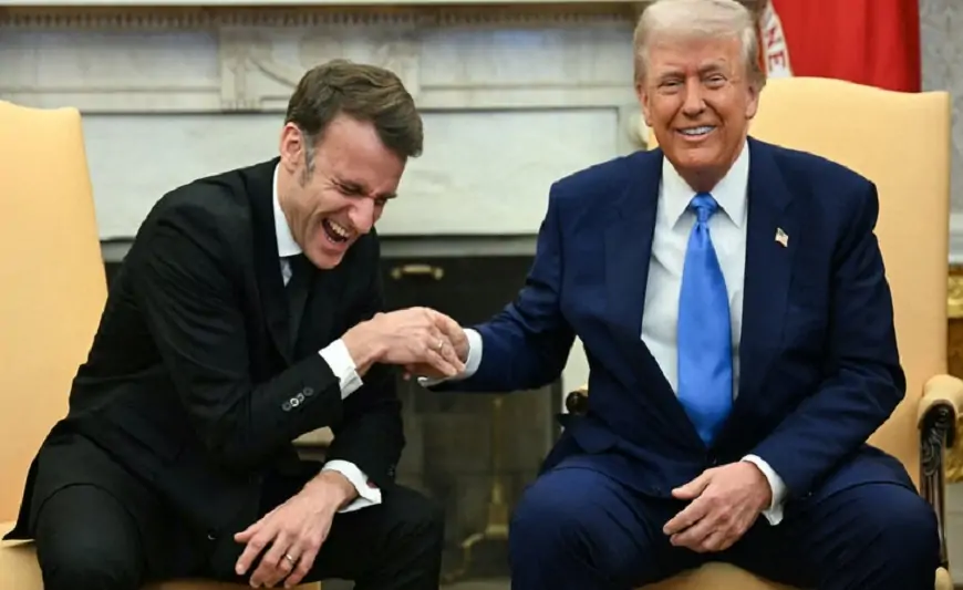 "Arvadı Makronla pis davranır, çənəsinə necə vurubsa..." - Tramp lağ etdi + VİDEO